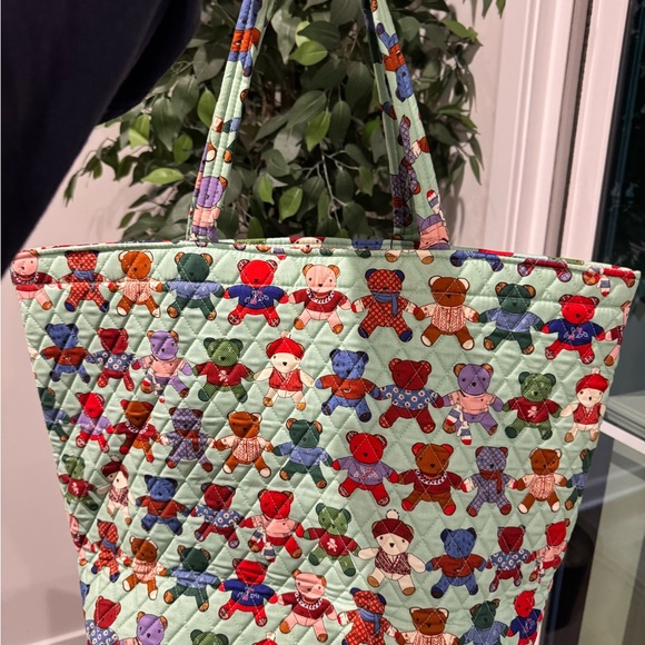 Vera Bradley Essential Grand Tote Bag Toasty Teddies - Picture 2 of 6